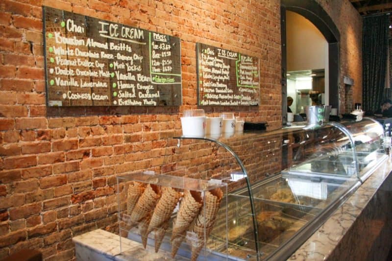 Ice Cream Counter | Restaurant Review: Hub Restaurant and Creamery