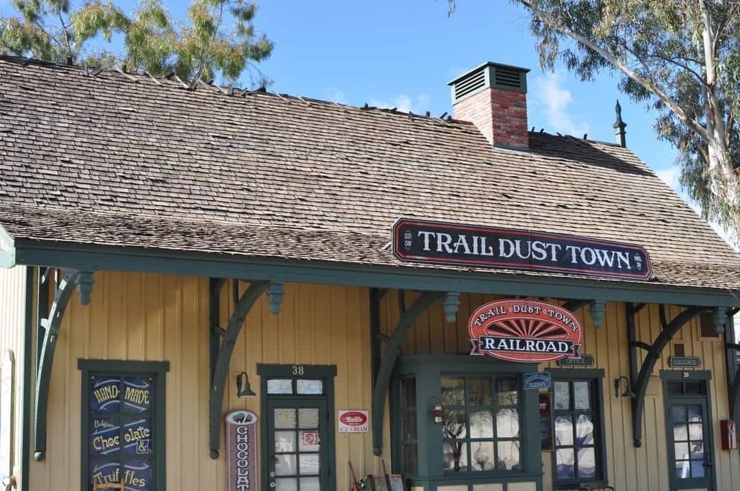 Trail Dust Town Railroad