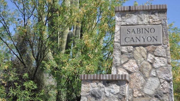 Sabino Canyon Entrance