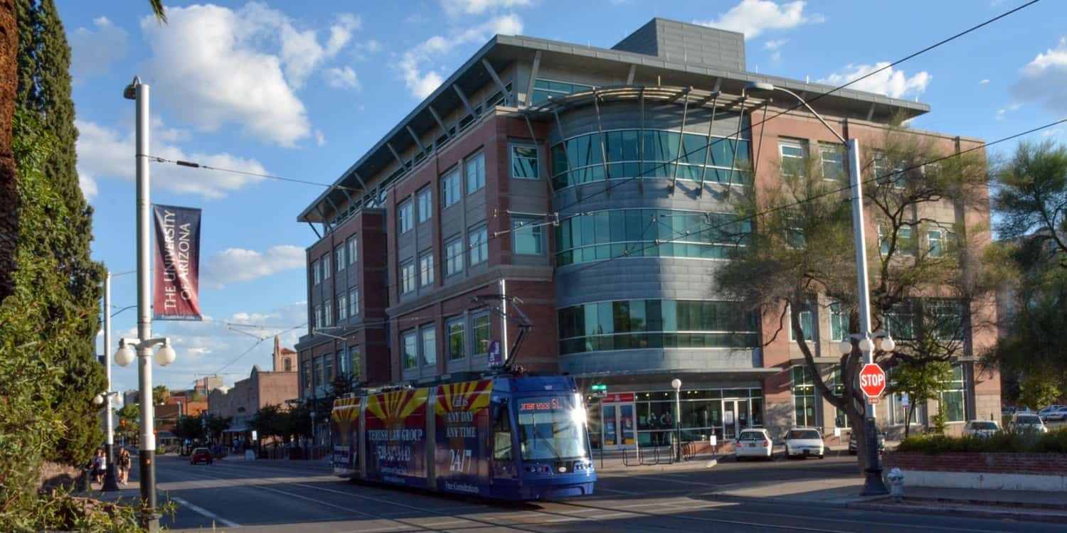 Tucson Streetcar | 40 Things For Teens To Do in Tucson