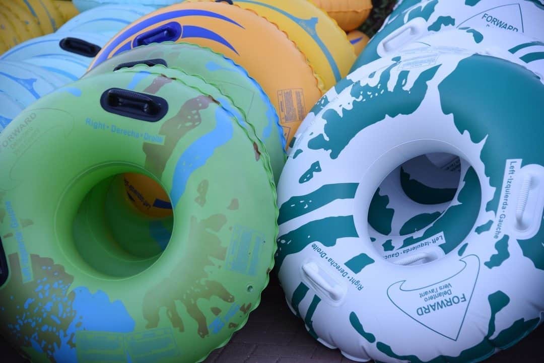 pick your tube color at Westin Kierland Resort