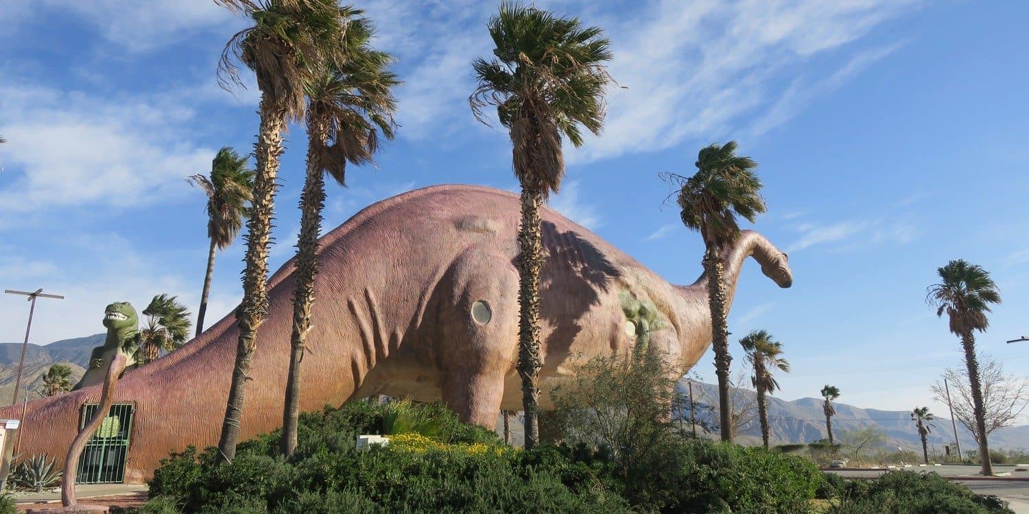 Cabazon Dinosaurs Brachiosaurus | ROAD TRIP: Tucson to Disneyland
