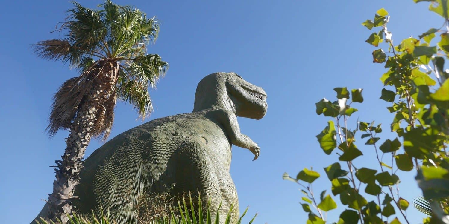 Cabazon Dinosaurs TRex | ROAD TRIP: Tucson to Disneyland