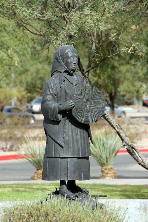 sculpture woman Udall Park