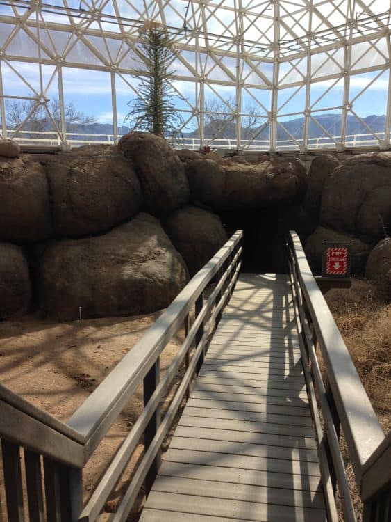 walkway Biosphere 2 | Ultimate Guide to Biosphere 2