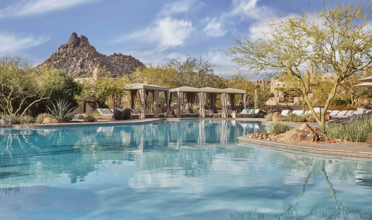swimming pool cabanas Four Seasons Scottsdale | ROAD TRIP: Guide to Scottsdale