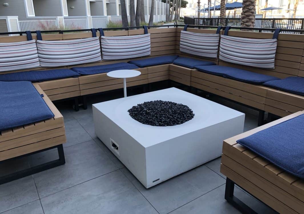 Coronado Island Marriott Resort ALBACA outdoor seating