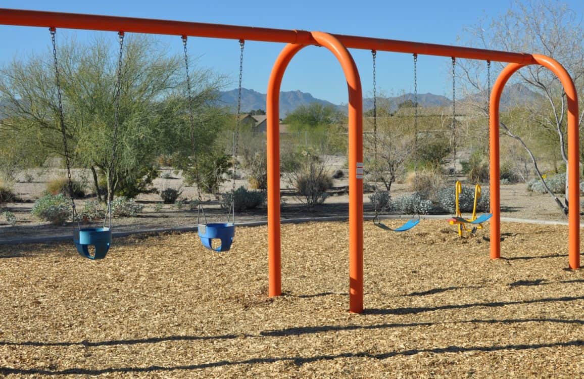 swings playground Curtis Park Tucson | Park Profile: Curtis Park