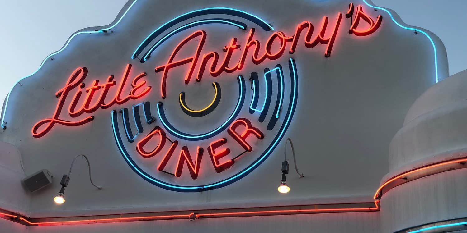 Little Anthonys 50s Diner | 25+ Things To Do With Kids In Tucson [SUMMER]