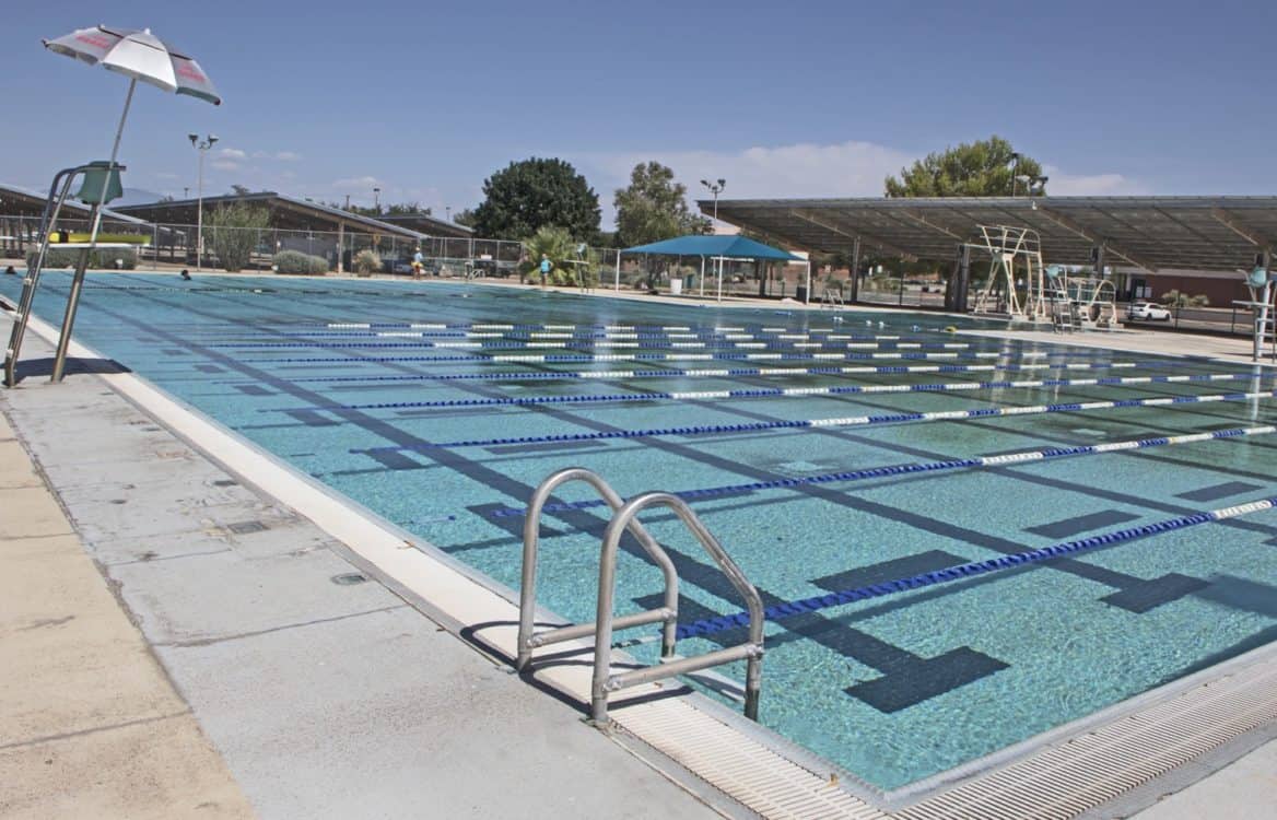 Amphi Swimming Pool Tucson | Best Diving Boards in Tucson