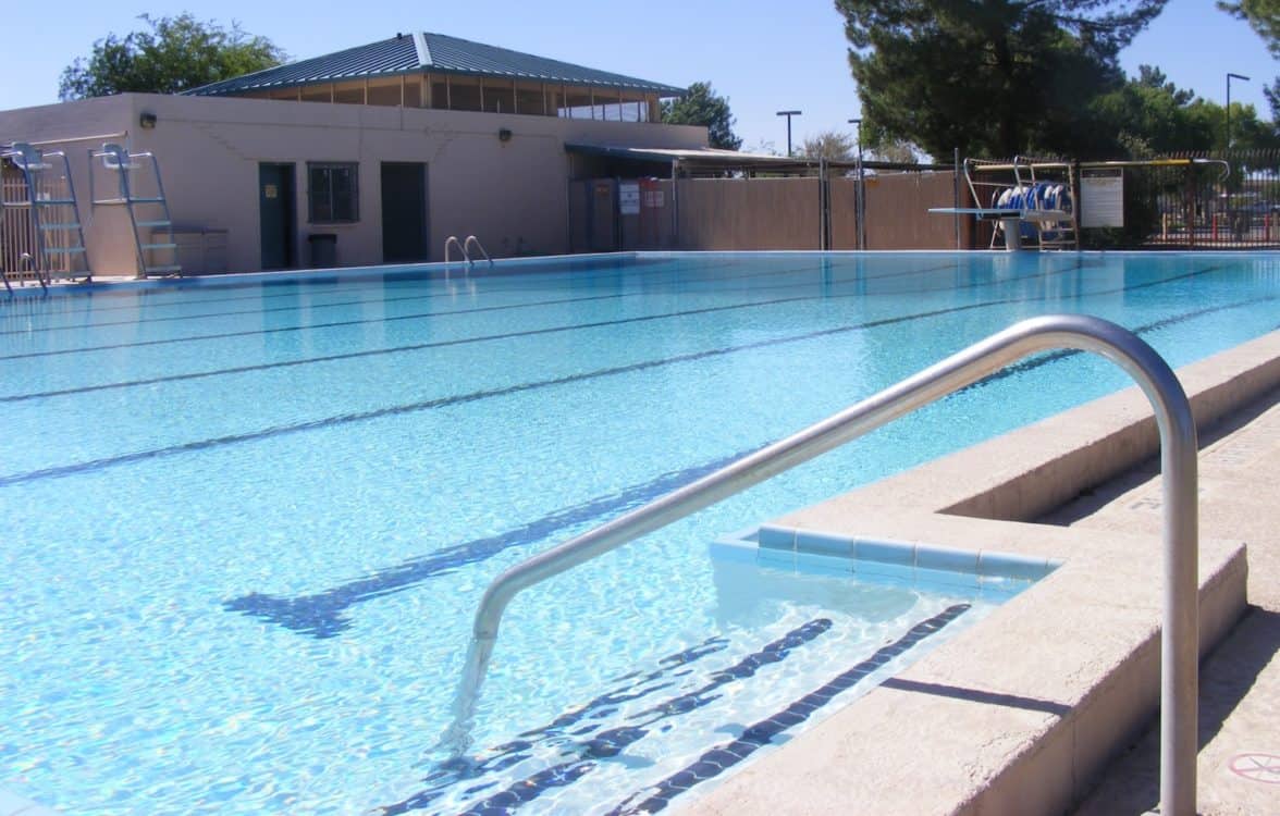 Marana Pool With Diving Board | Best Diving Boards in Tucson