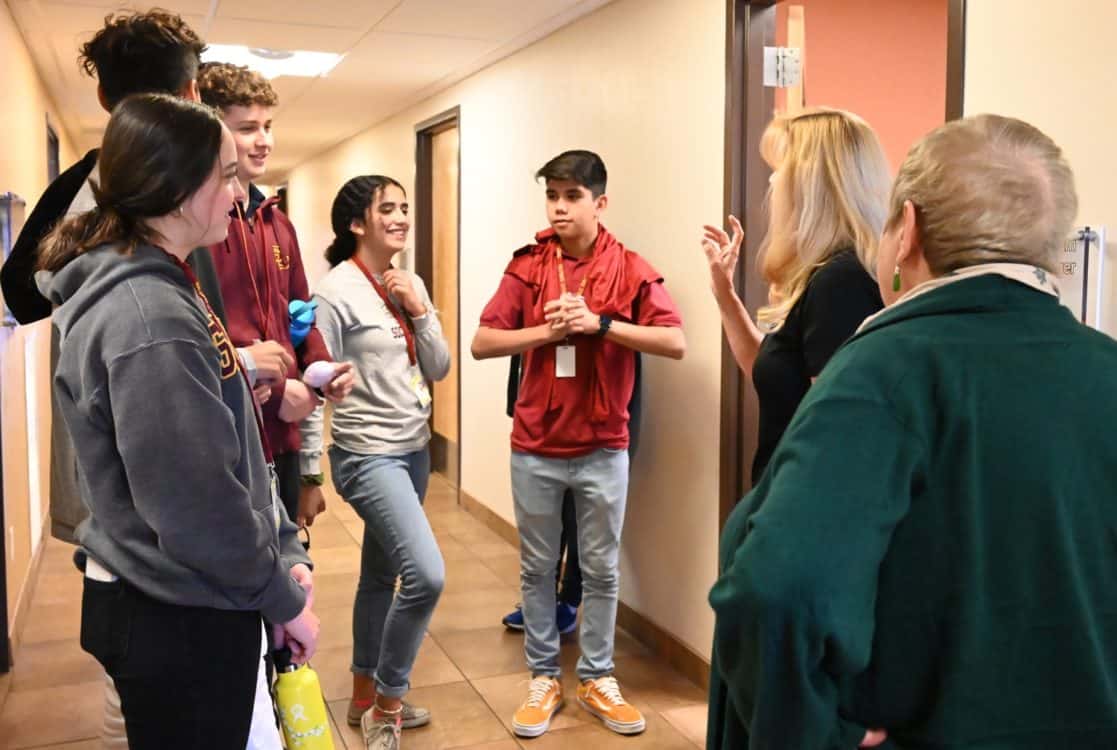 Teen Volunteers American Red Cross Tucson | Places for Teens to Volunteer in Tucson