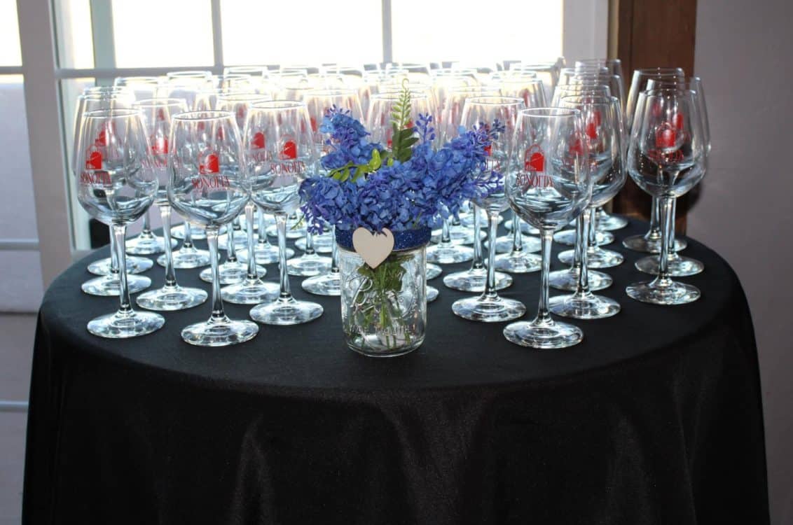 Sonoita Vineyards Wine Glasses | 14 Best Wineries to Visit in Sonoita / Elgin