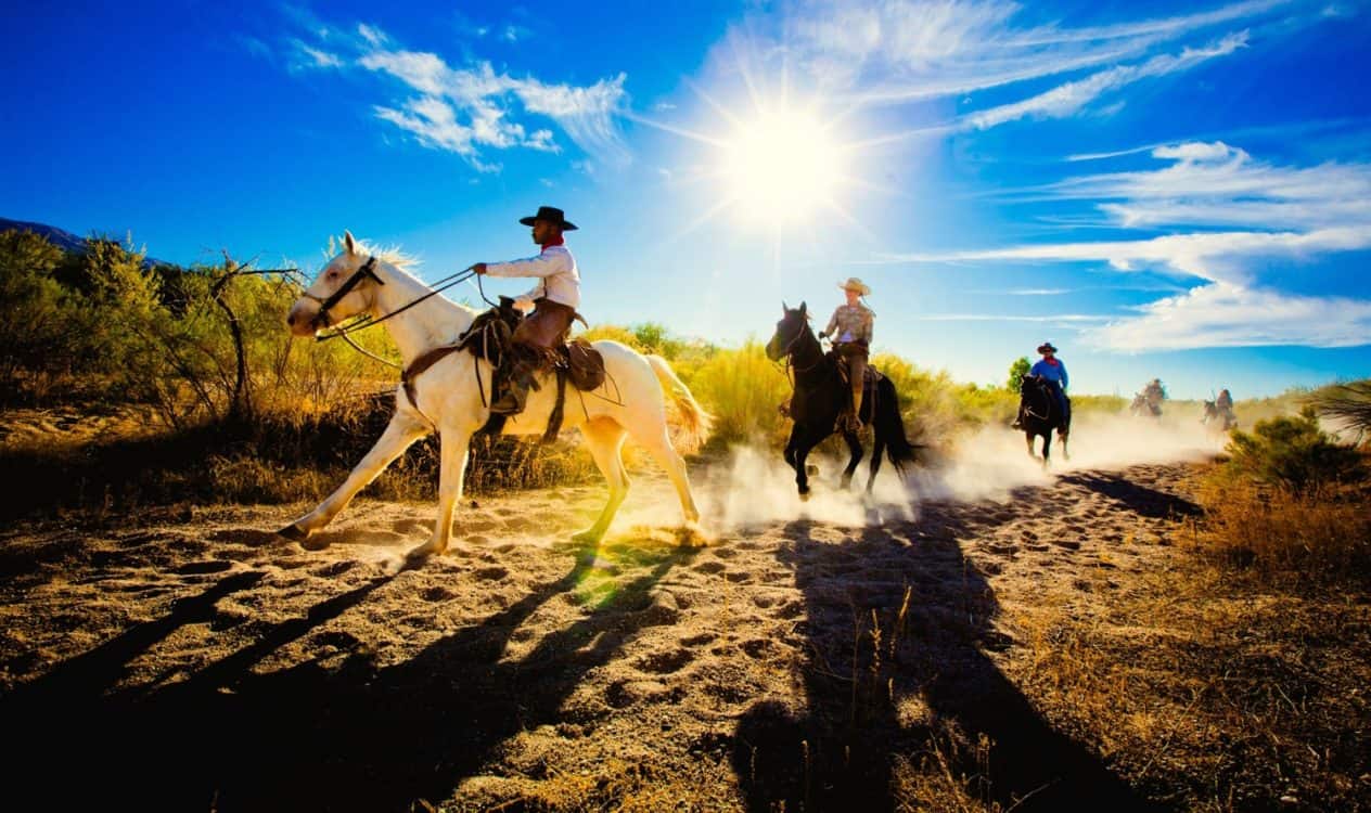 Horseback Riding Tucson Tanque Verde Ranch | Tanque Verde Ranch: An All-Inclusive Vacation in Tucson, AZ