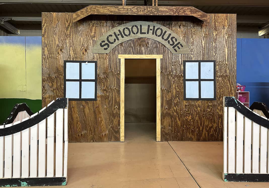 Kiddie Korral Old Fashioned Schoolhouse Pima County Fair Tucson | Pima County Fair 2024 - Attraction Guide
