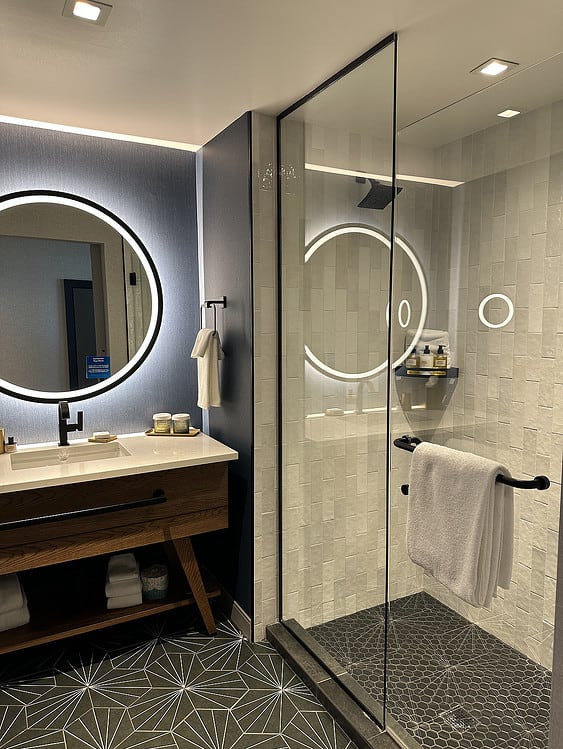 Senna House Scottsdale Modern Bathrooms Guest | ROAD TRIP: Guide to Scottsdale