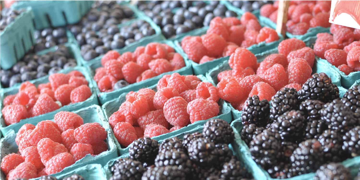 fruit berries produce Tucson Arizona | 45 Reasons to Move to Tucson