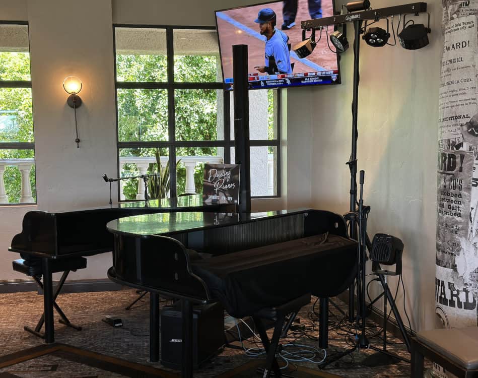 Dueling Pianos Saturdays Phoenician Tavern Resort Scottsdale | Resort Report: The Phoenician (Scottsdale)