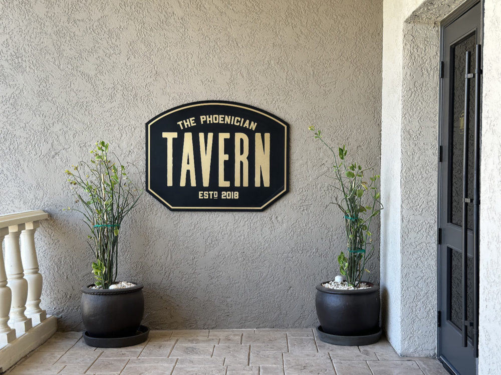 Phoenician Tavern Resort Dining Restaurant Scottsdale | Resort Report: The Phoenician (Scottsdale)