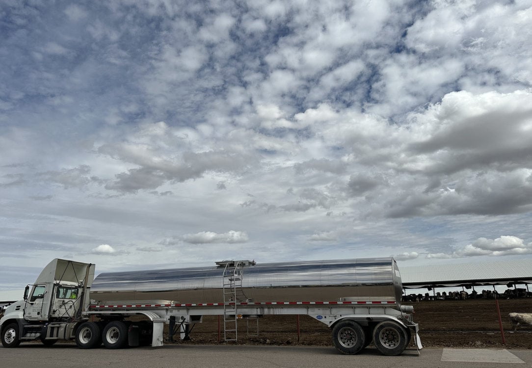 Tanker Truck Shamrock Farms Stanfield Arizona | Shamrock Farms | Farm Tours & Field Trips