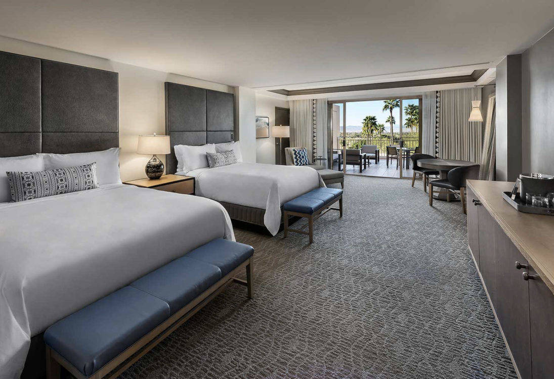 Two Queens Room Phoenician Resort Scottsdale | Resort Report: The Phoenician (Scottsdale)