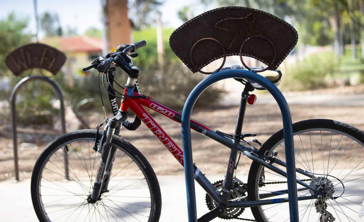 Bicycle Parking Himmel Park Library Tucson | Himmel Park Library Guide - Parking, Amenities, Events