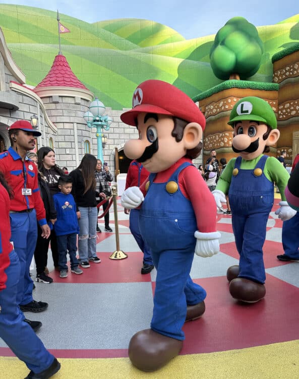 Mario Luigi Characters Super Nintendo World Universal Studios Hollywood | Road Trip: Tucson to Universal Studios Hollywood