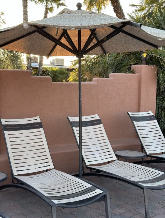 Poolside Lounge Chairs White Stallion Ranch Tucson | White Stallion Ranch: An All-Inclusive Vacation in Tucson