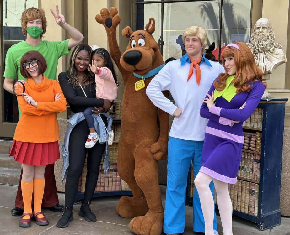 Scooby Doo Characters Universal Studios Hollywood | Road Trip: Tucson to Universal Studios Hollywood